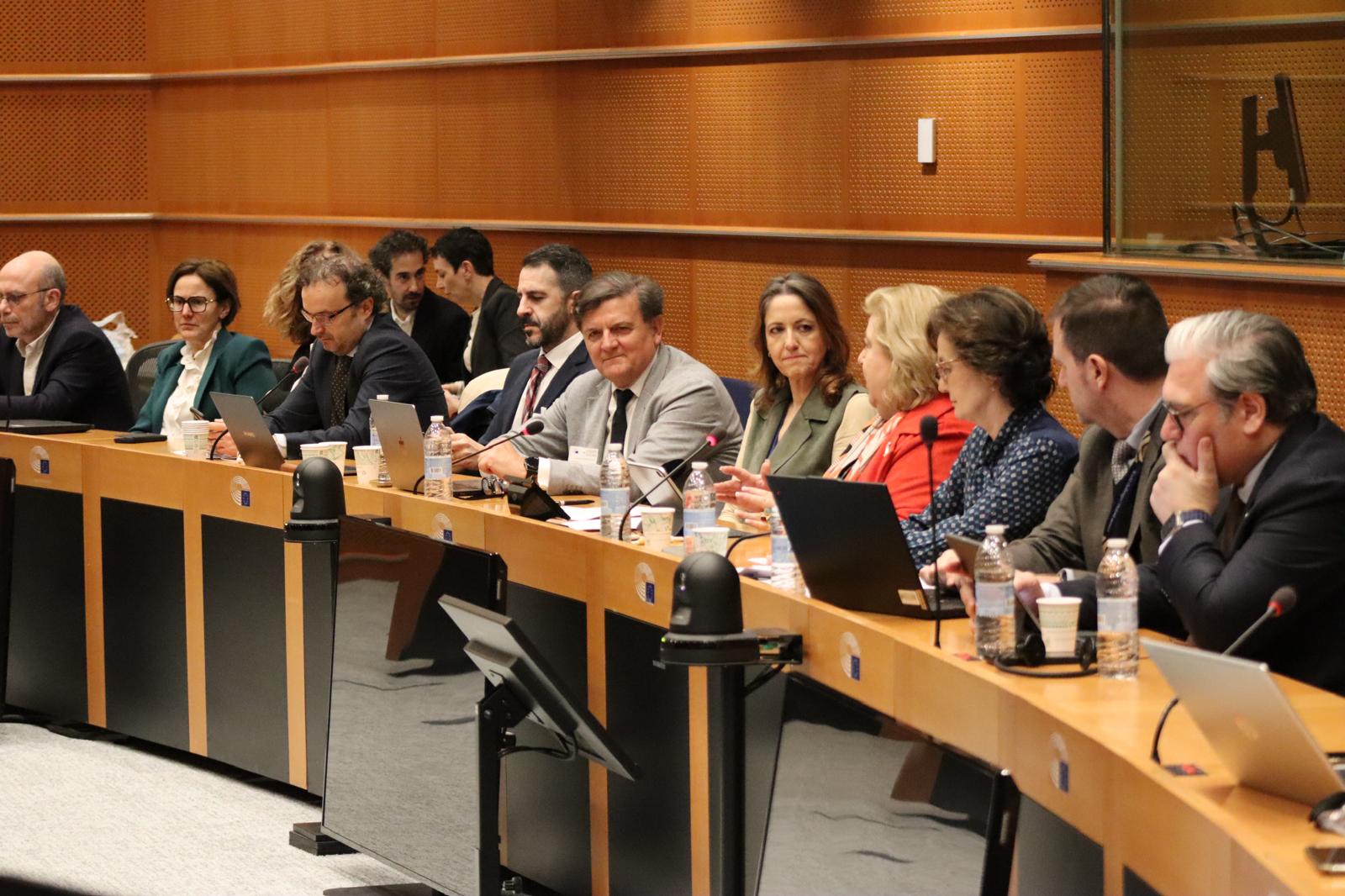 H/Advisors-Acento lleva al Parlamento Europeo el debate sobre el futuro del  sector agroalimentario